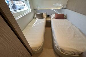 55FT (16.89M) AZIMUT