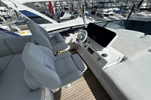 55FT (16.89M) AZIMUT