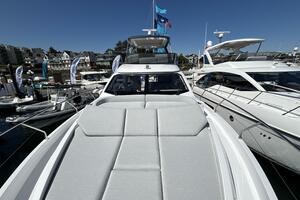 55FT (16.89M) AZIMUT