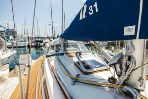 Roniin 31ft Hallberg Rassy Yacht For Sale