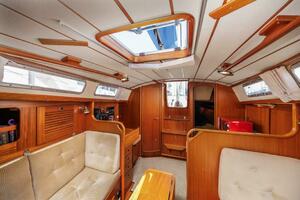 Roniin 31ft Hallberg Rassy Yacht For Sale