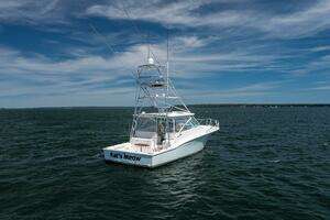 KAT'S MEOW 2004 Cabo Yachts 40 Express Yacht For Sale in Wickford FL