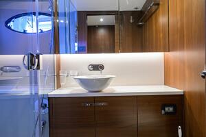Princess F49 Chill- Master Stateroom Head