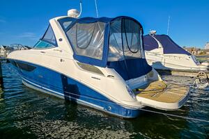 Photo 5783887 for 2015 Sea Ray 310 Sundancer  