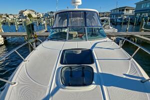 Photo 5783904 for 2015 Sea Ray 310 Sundancer  