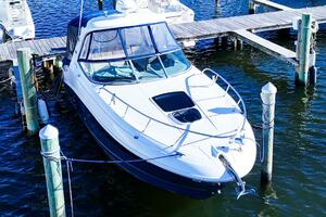 Photo 5783927 for 2015 Sea Ray 310 Sundancer  