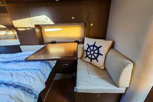 Photo 5783913 for 2015 Sea Ray 310 Sundancer  