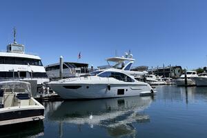 52FT (16.08M) AZIMUT yacht for sale