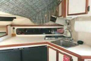 1992 Blackfin Flybridge thumbnail 10