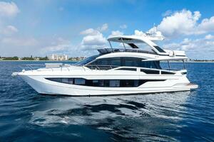 TRIPLE T Worth Avenue Yachts