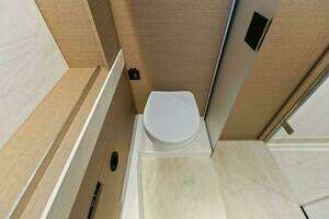 2022 Prestige 590 Flybridge thumbnail 29