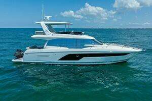 2022 Prestige 590 Flybridge thumbnail 62