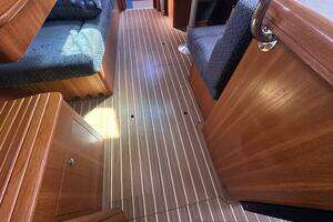 2006 Hunter 38 thumbnail 36