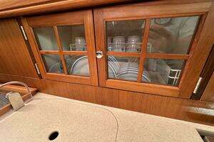 2006 Hunter 38 thumbnail 24