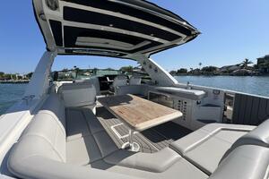 41FT (12.78M) SEA RAY