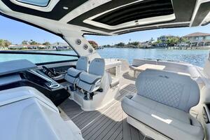 41FT (12.78M) SEA RAY