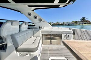 41FT (12.78M) SEA RAY