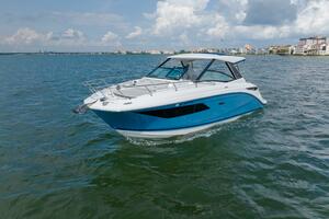 32ft Sea Ray Yacht For Sale
