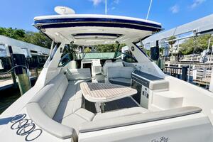 32ft Sea Ray Yacht For Sale
