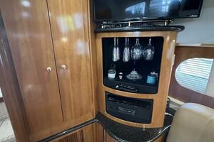 Tranquility 40ft Carver Yacht For Sale