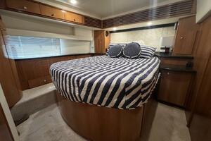 Tranquility 40ft Carver Yacht For Sale