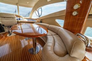 2007 Azimut 55 