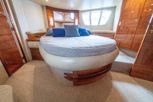 2007 Azimut 55 