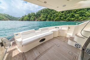2007 Azimut 55 - Cockpit