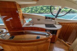 2007 Azimut 55 