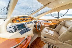 2007 Azimut 55 