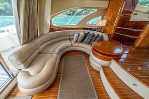 2007 Azimut 55 