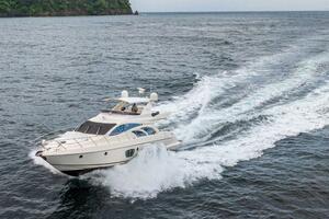 2007 Azimut 55 