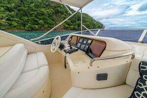 Hakuna Matata 2007 Azimut 55 Yacht For Sale in Los Suenos 