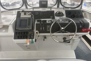 SEA DELIVERY 35ft Carver Yacht For Sale