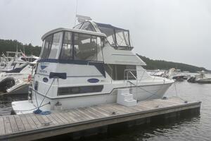 SEA DELIVERY 35ft Carver Yacht For Sale