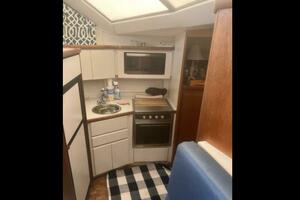 SEA DELIVERY 35ft Carver Yacht For Sale