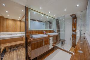 92FT (28.04M) LAZZARA YACHTS