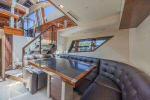 2010 Lazzara Yachts LSX 92 thumbnail 36