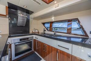 92FT (28.04M) LAZZARA YACHTS
