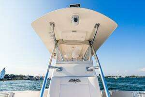 2016 Invincible 33 Open Fisherman thumbnail 25