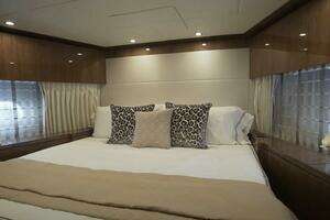 2017 Hargrave Raised Pilothouse thumbnail 22
