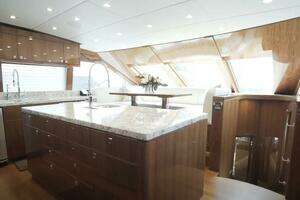 2017 Hargrave Raised Pilothouse thumbnail 11