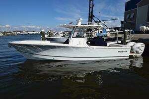 Salty Dog 2023 Regulator 31 Yacht For Sale in Chester MD