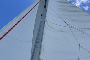 Incorrigible 31ft Beneteau Yacht For Sale