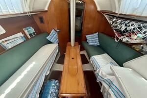 Incorrigible 31ft Beneteau Yacht For Sale