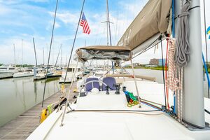 42ft Bali Yacht For Sale