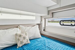 42ft Bali Yacht For Sale
