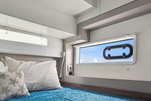 42ft Bali Yacht For Sale