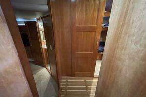 2002 Navigator 53 Classic thumbnail 39