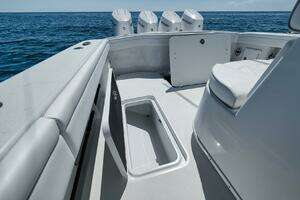 2023 Yellowfin 39' Offshore thumbnail 29